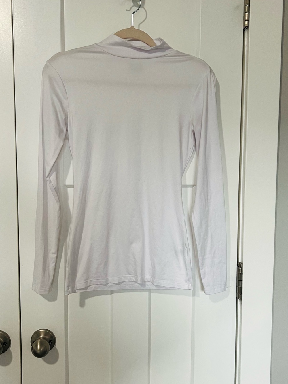 Women's White Long-Sleeve Mock Neck Top
